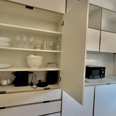 Casa Adelasia * アラッシオ