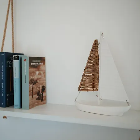 Casa Adelasia * アラッシオ