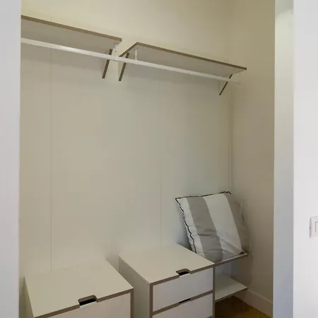 アパート Casa Adelasia アラッシオ